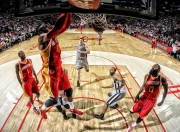 爱游戏APP-深圳队带走吉林队，拉文对手完全无解