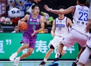 爱游戏-天津队逆转山东队，布克状态火热