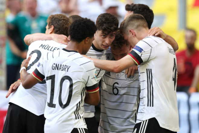 葡萄牙翻盘西班牙，格纳布里统治全场