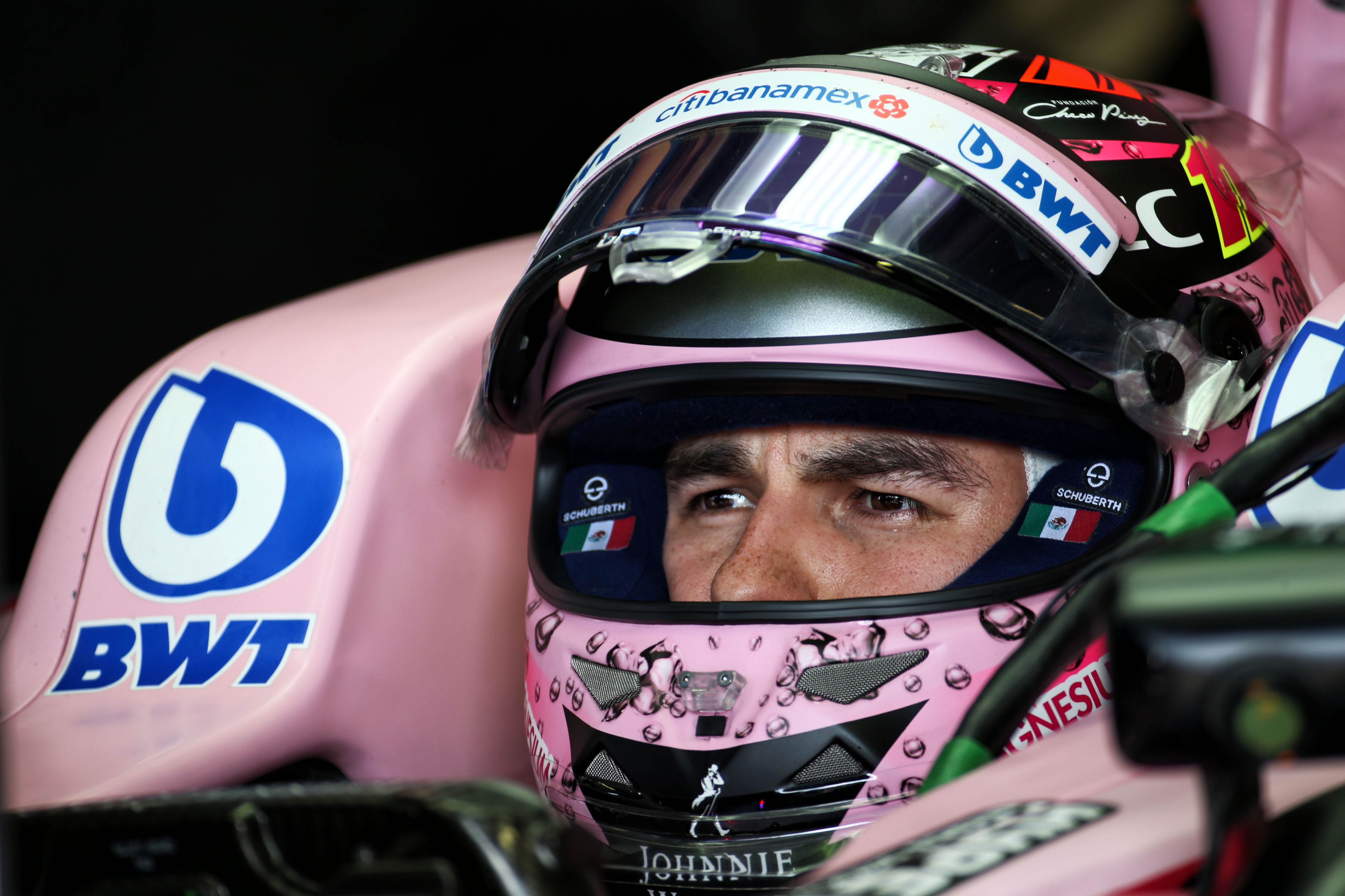 威廉姆斯绝杀红牛二队，佩雷兹惊艳四座