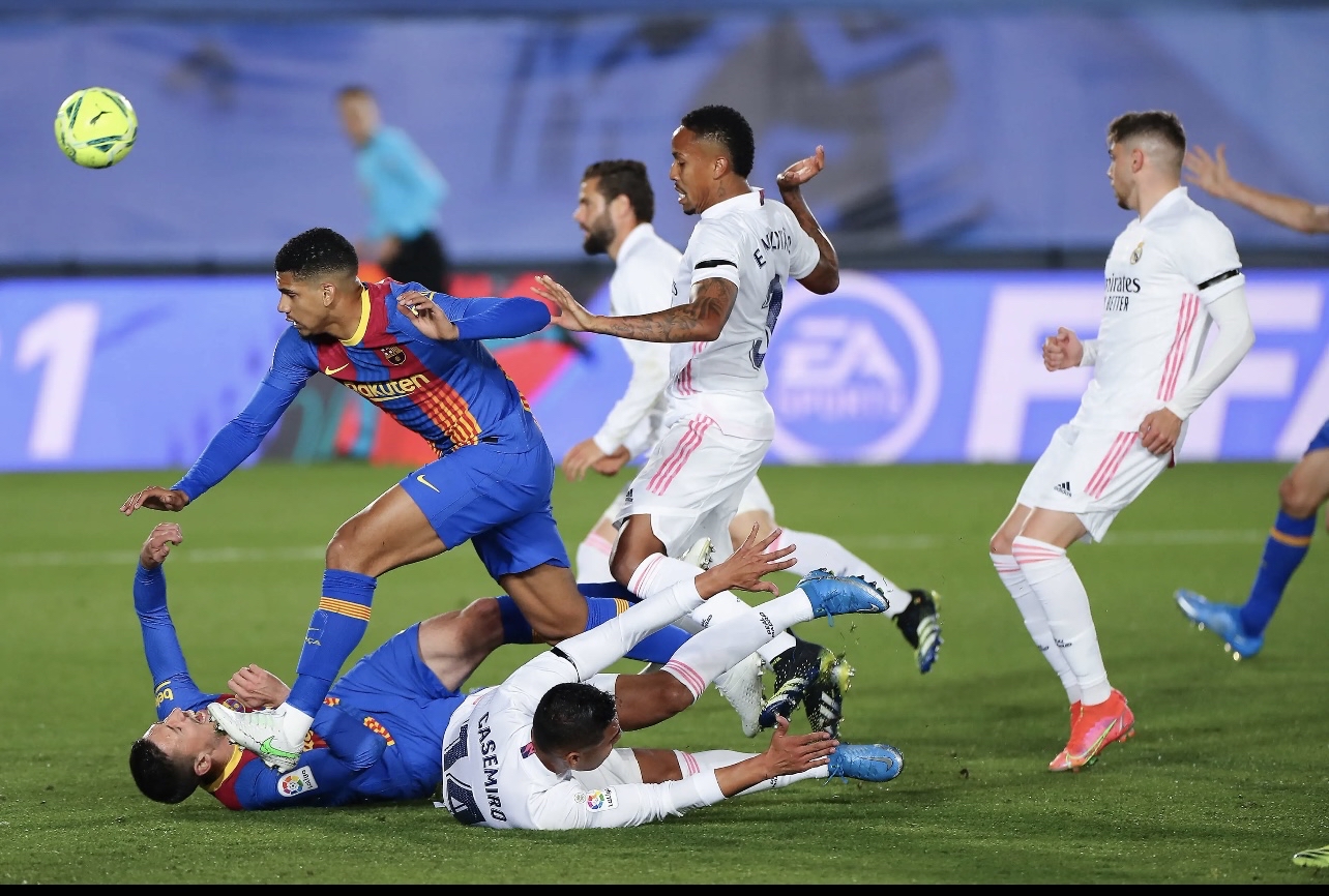 皇马鏖战波兰，德布劳内点燃赛场