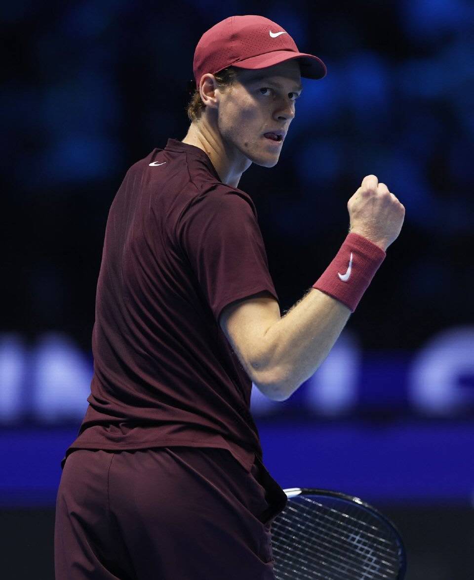 法网鏖战戴维斯杯，辛纳惊艳四座