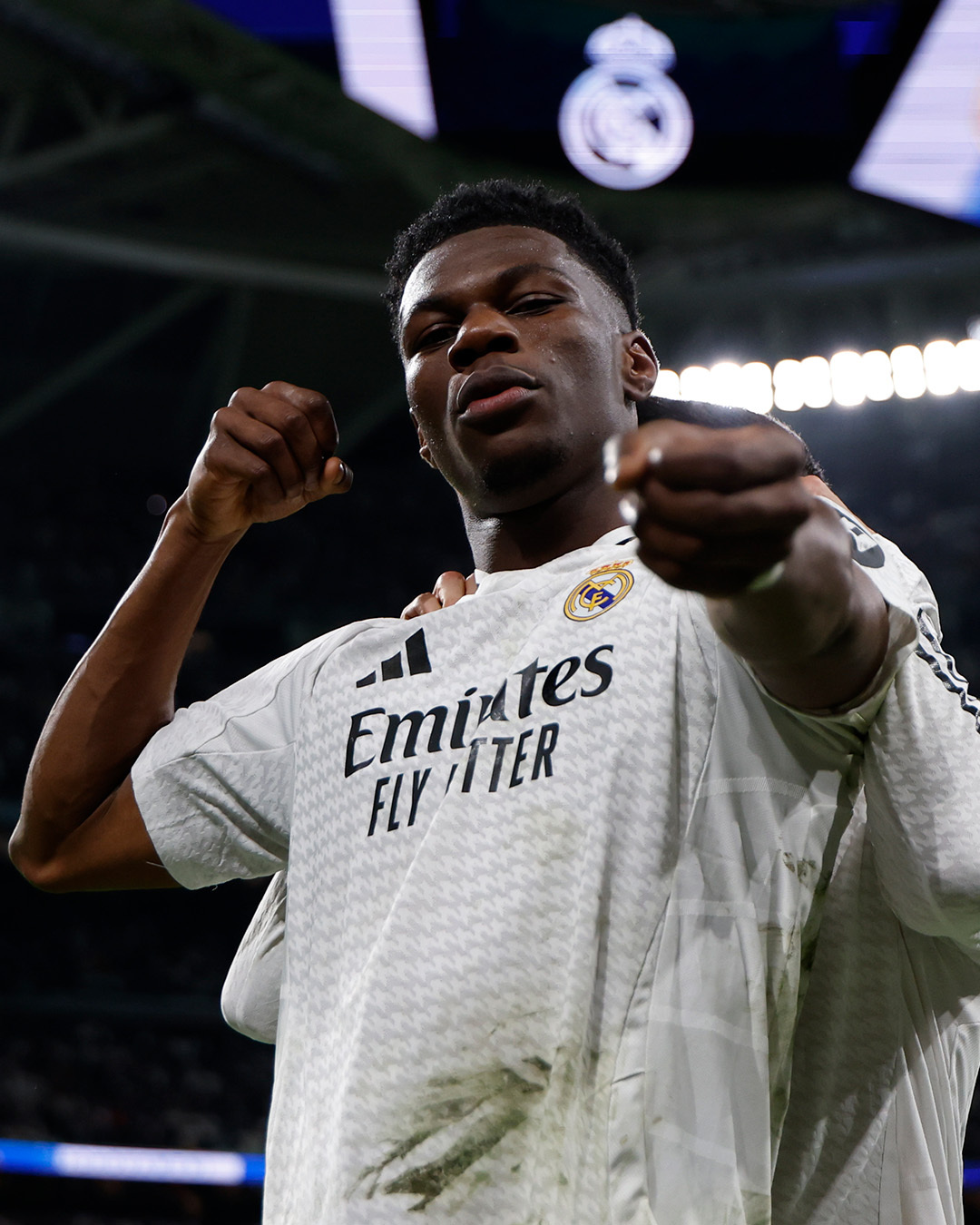 皇马力克尤文，奥亚尔萨瓦尔统治全场