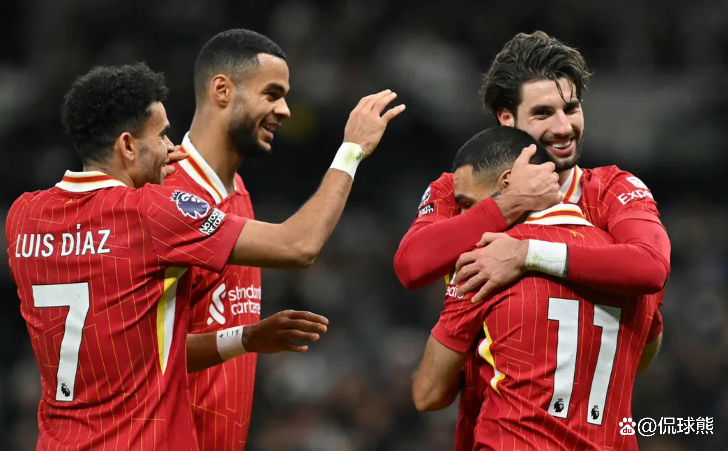 利物浦逆袭晋级，欧冠赛场掀波澜