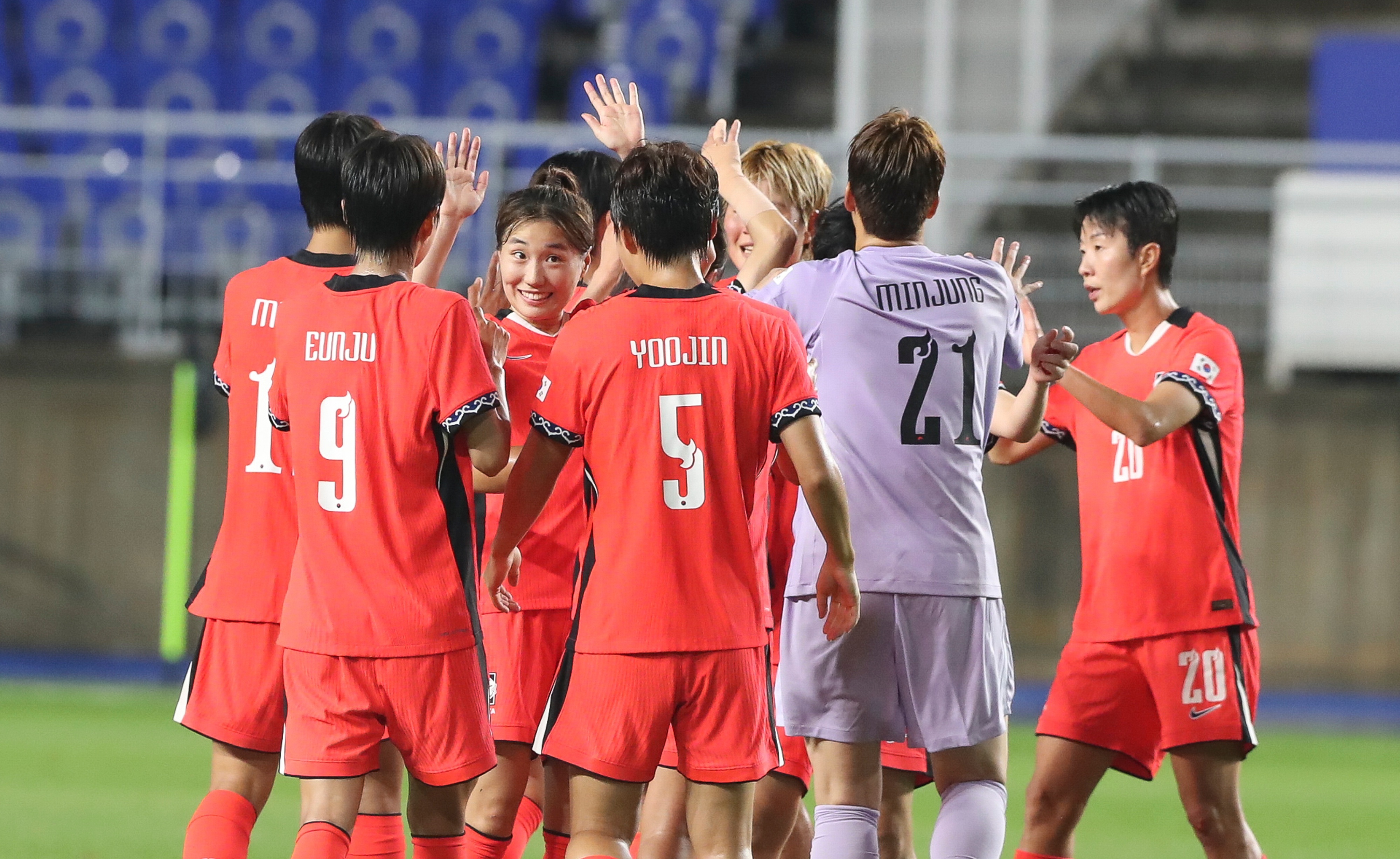 东亚杯预选赛:韩国队表现出色,备受瞩目 东亚杯预选赛:韩国队表现出色,备受瞩目