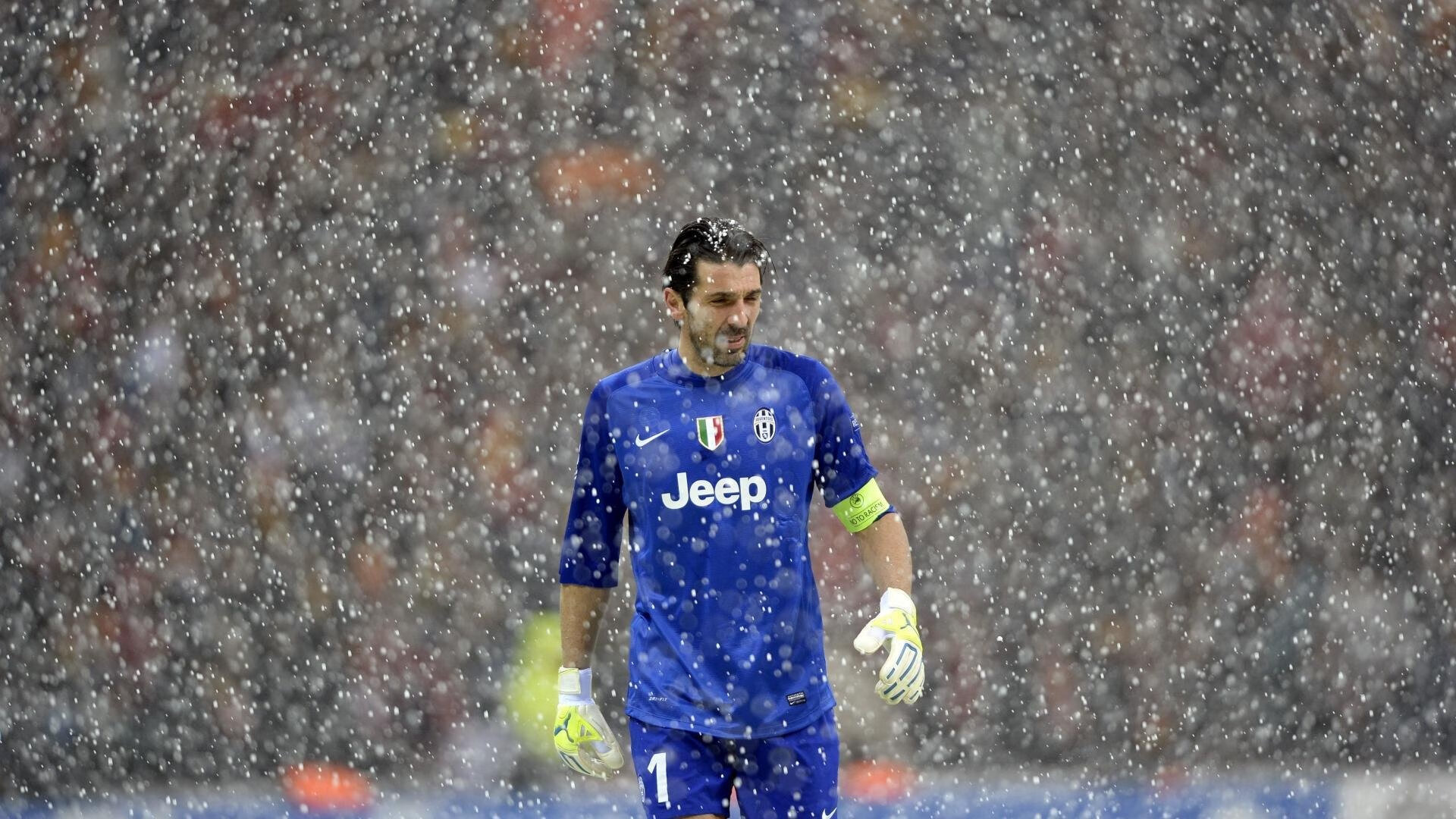 绝境双雄,当马刺的坚韧遇上克莱的火焰